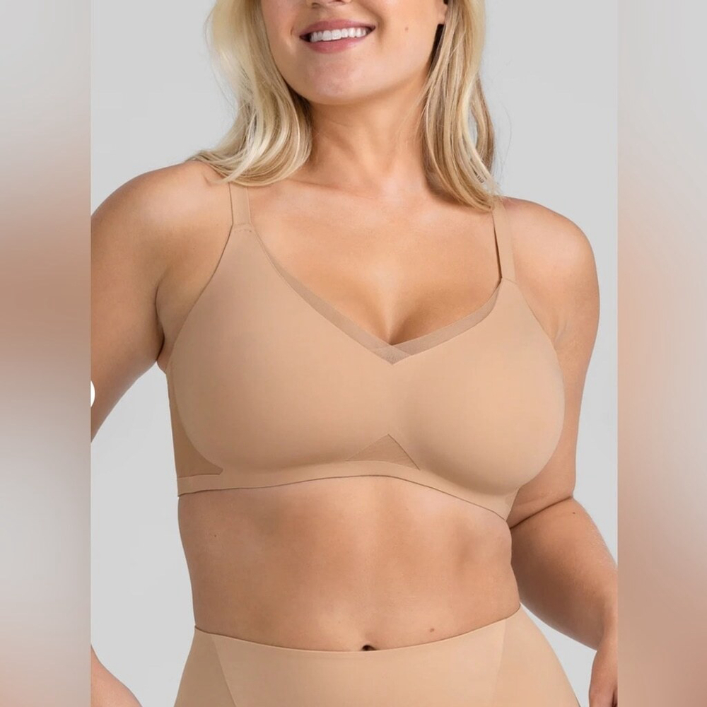 Honeylove CrossOver Bra in Sand Size 42C/D Full cover Stretch